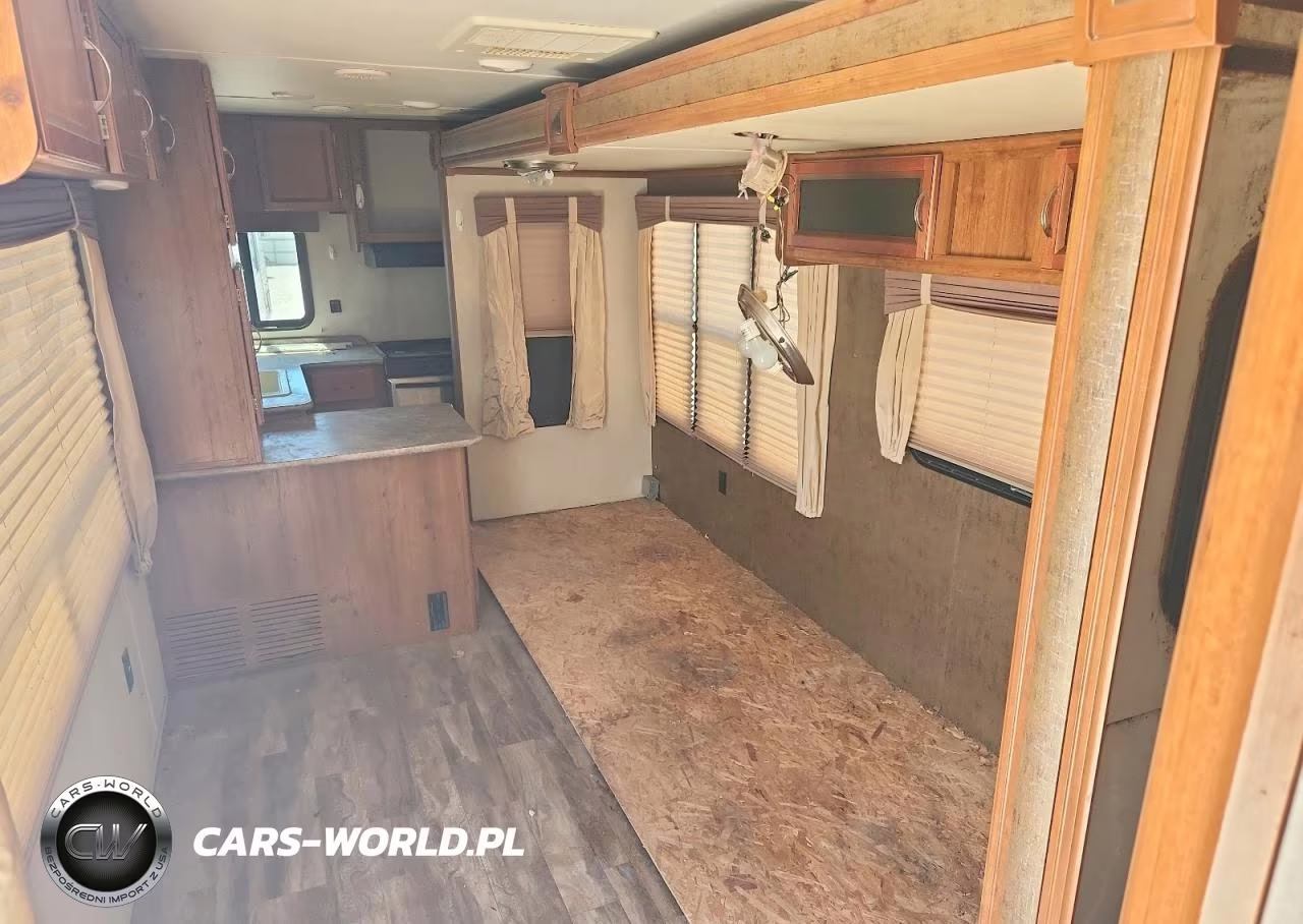 2017 Gulf Stream Kingsport Camper VIN:1NL1GTN25H1122932 - 6