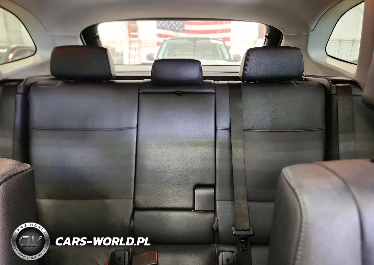 2013 BMW X1 xDrive28I VIN:WBAVL1C53DVR86415 - 10
