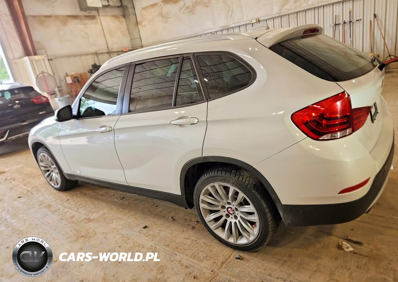 2013 BMW X1 xDrive28I VIN:WBAVL1C53DVR86415 - 2
