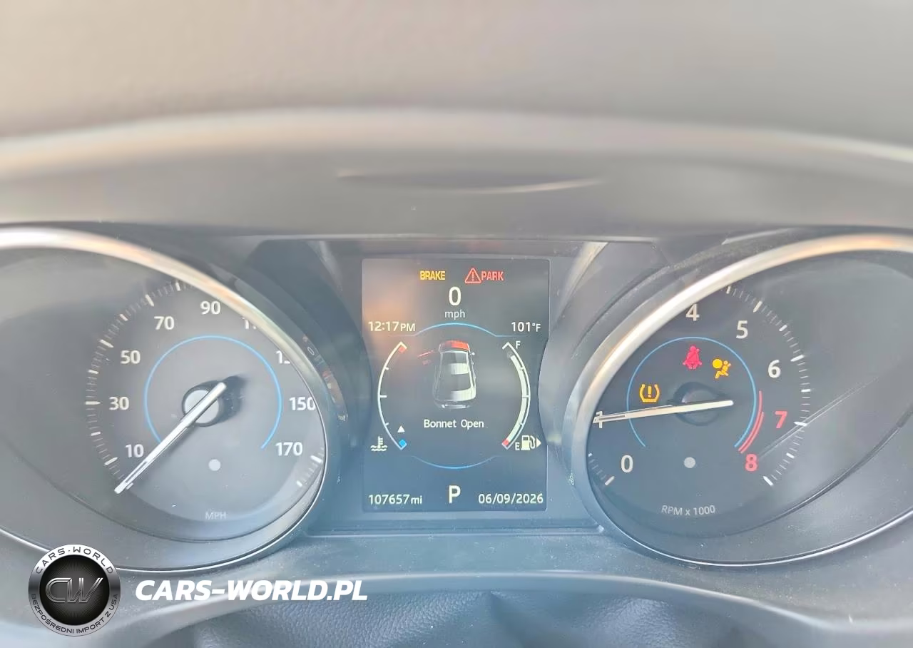 2017 Jaguar Xe Premium VIN:SAJAD4BG3HA974279 - 9