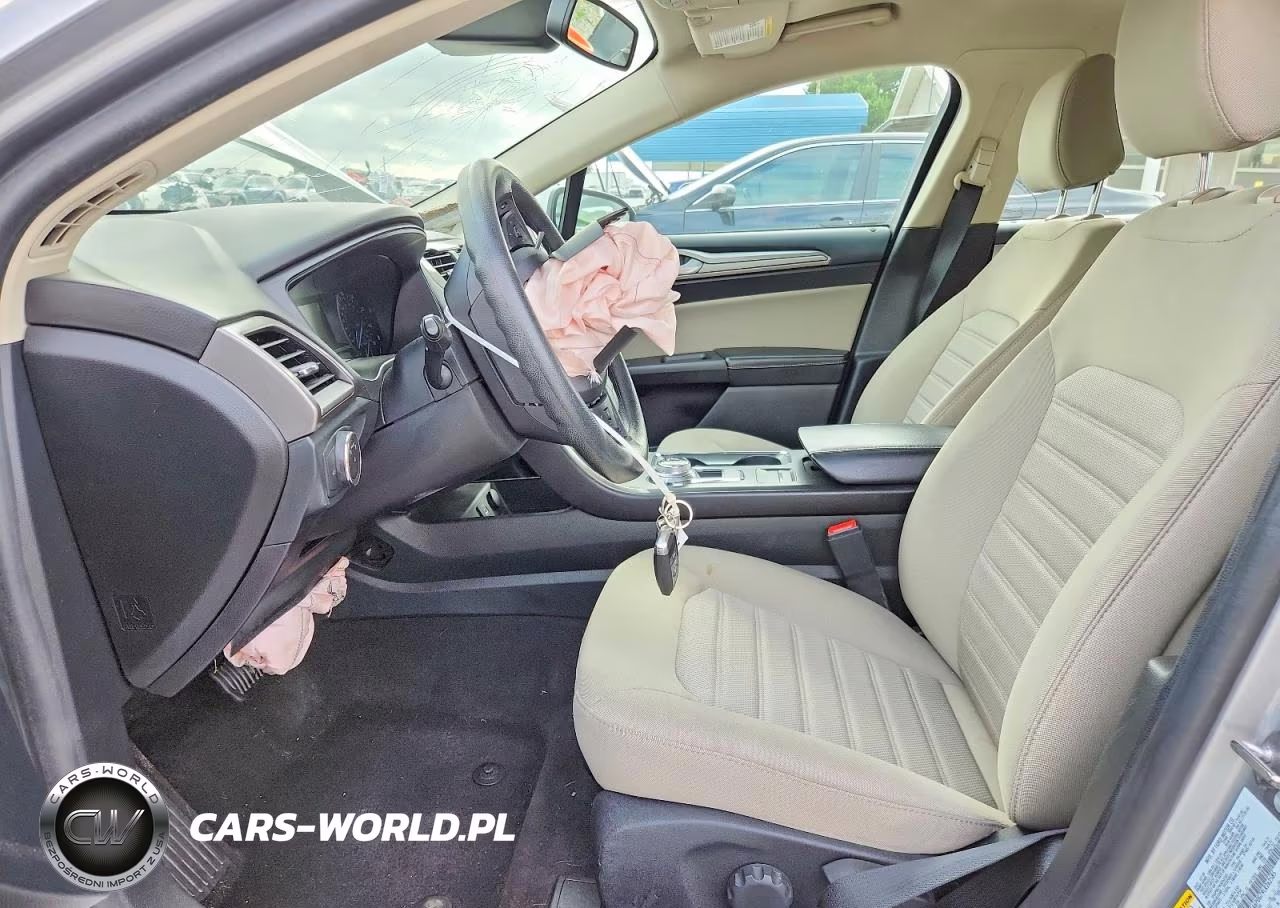 2020 Ford Fusion S VIN:3FA6P0G79LR262585 - 7