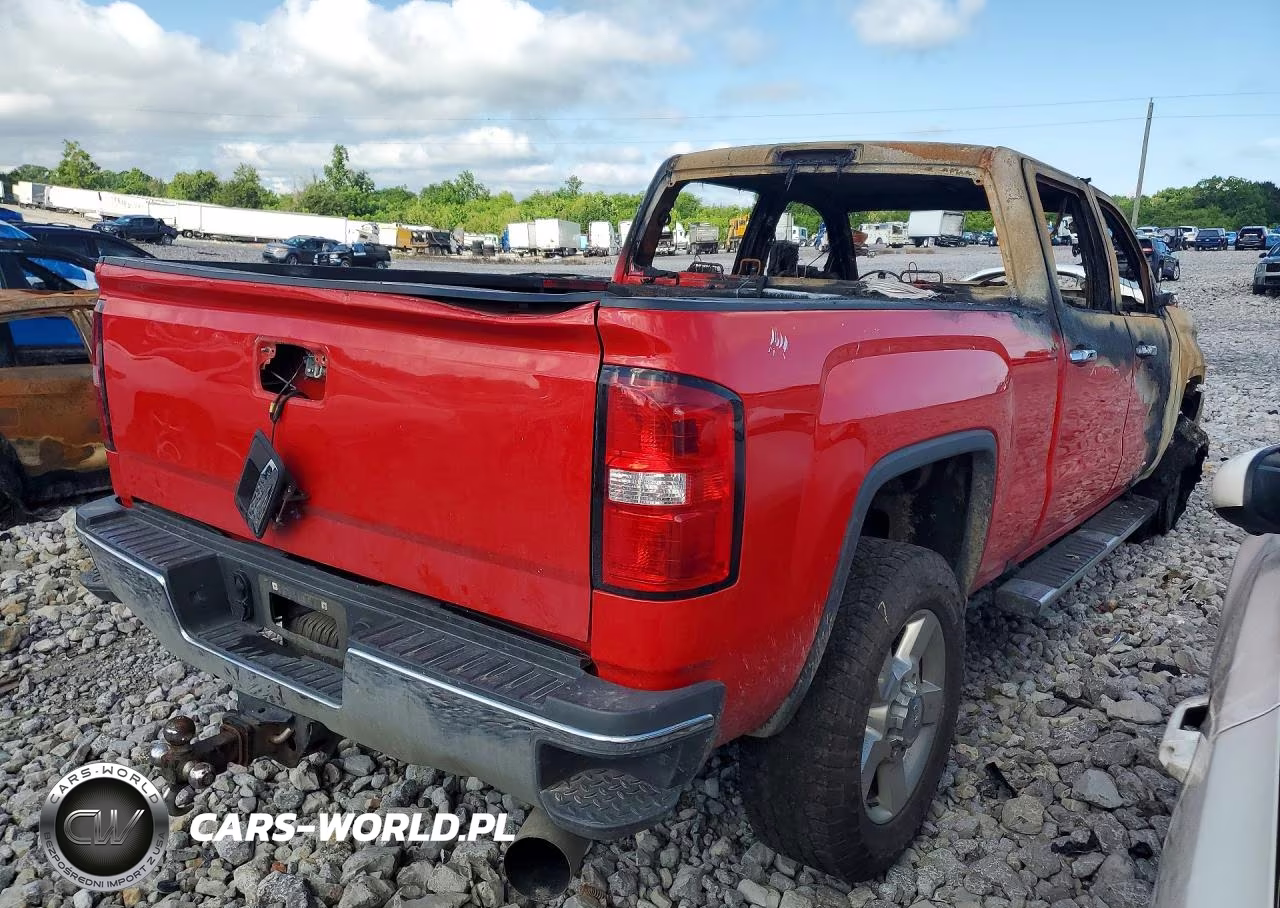 2018 GMC Sierra K2500 Sle VIN:1GT12SEY5JF268484 - 3