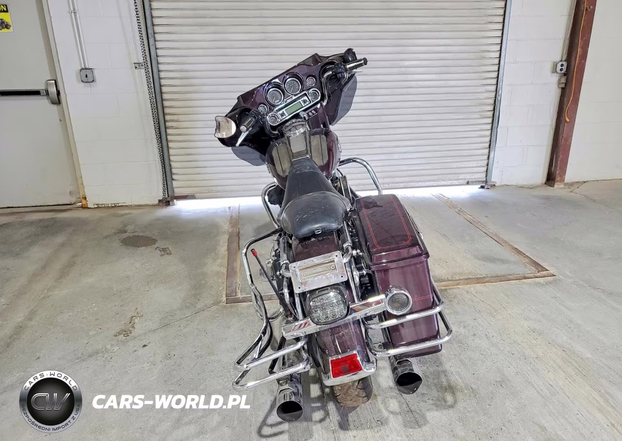 2007 Harley Davidson Flhtcui VIN:1HD1FC4107Y642218 - 4