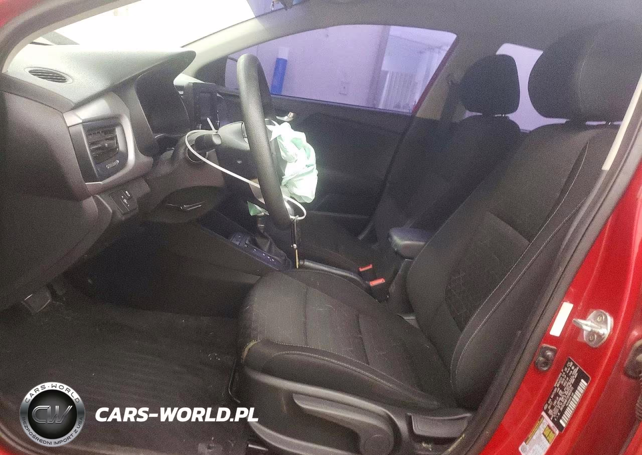 2018 Kia Rio S VIN:3KPA24AB7JE060372 - 7