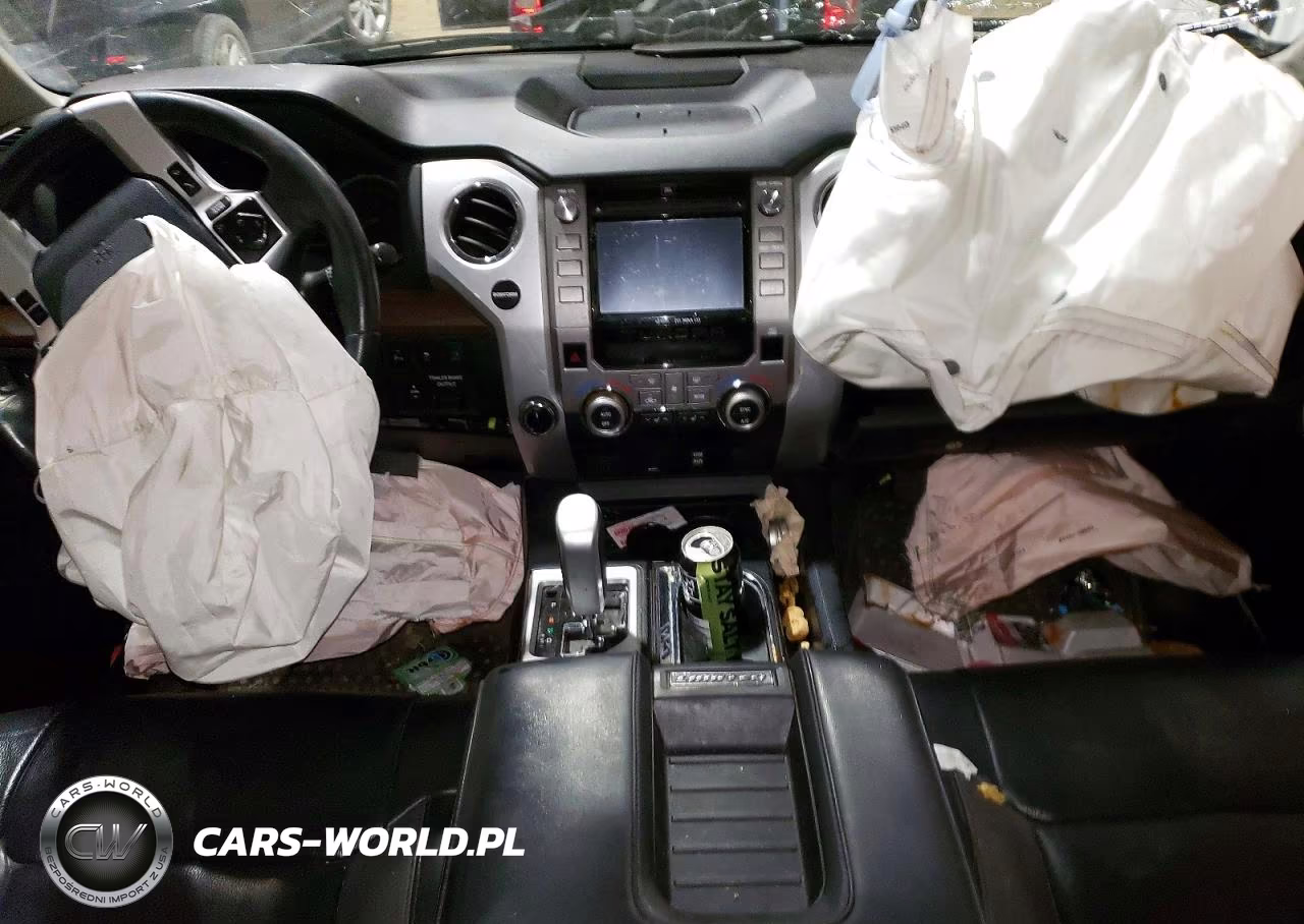 2018 Toyota Tundra Crewmax Limited VIN:5TFHY5F19JX742298 - 8