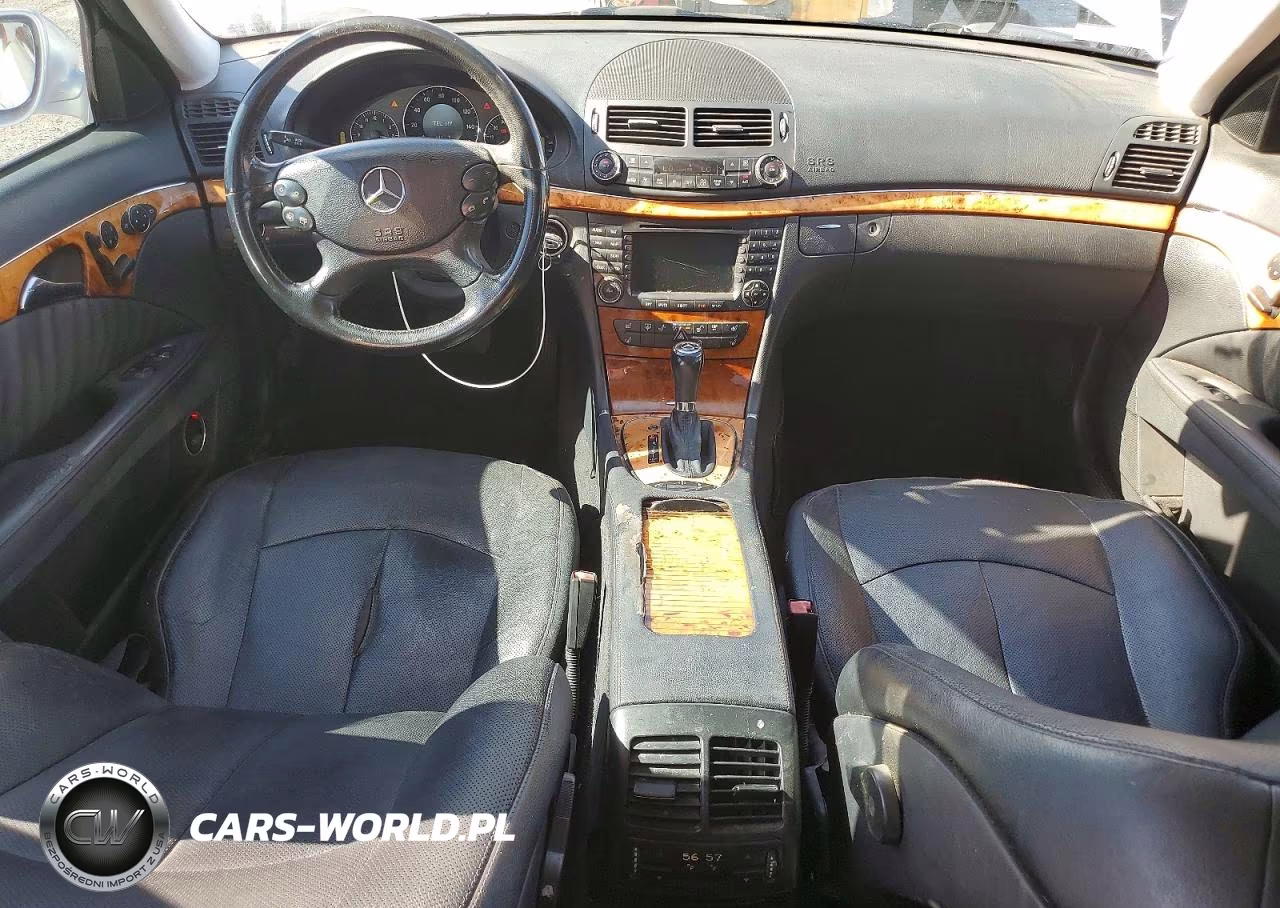 2007 Mercedes-Benz E 550 VIN:WDBUF72X97B114983 - 8