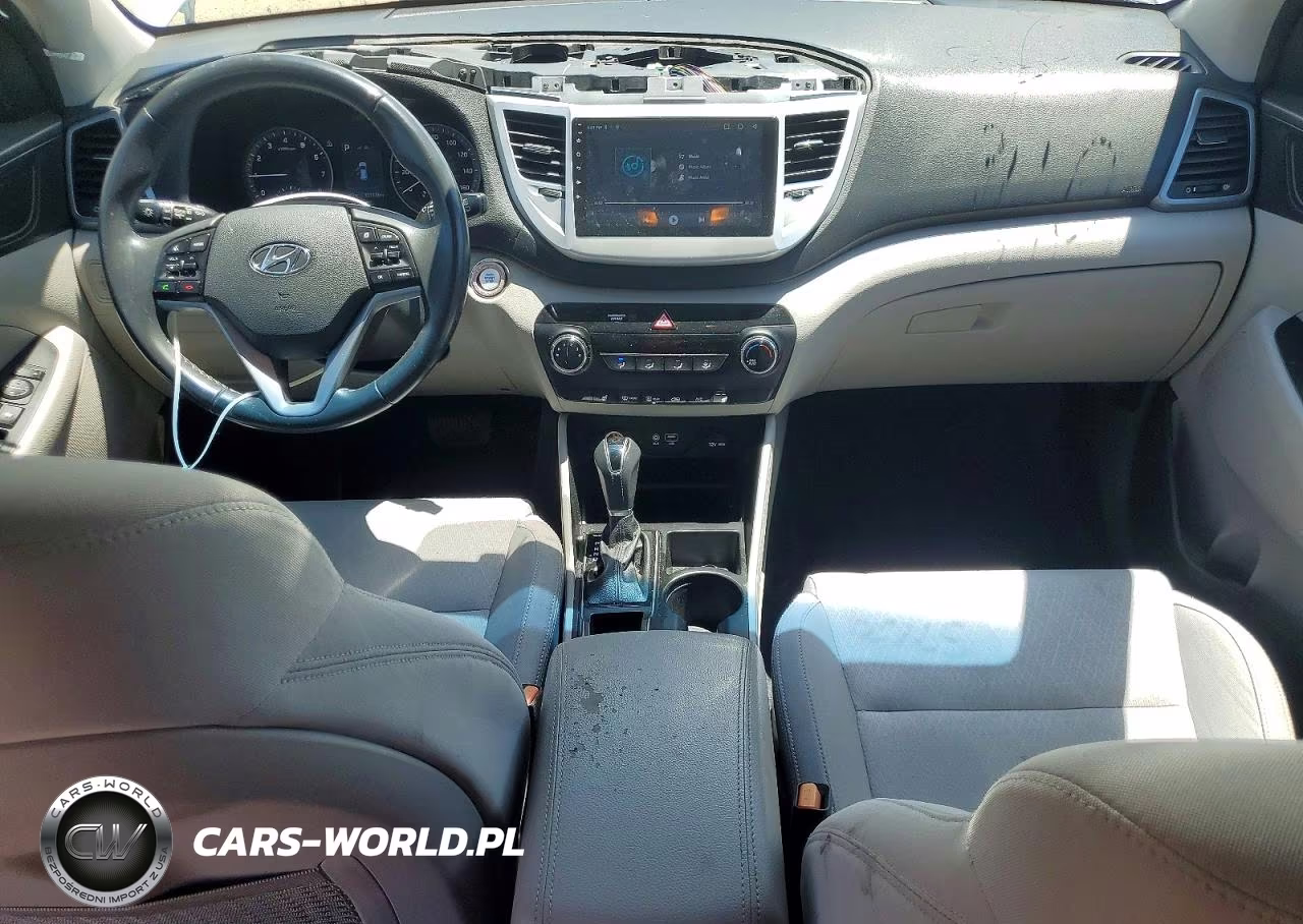 2017 Hyundai Tucson Sport VIN:KM8J33A25HU468996 - 8