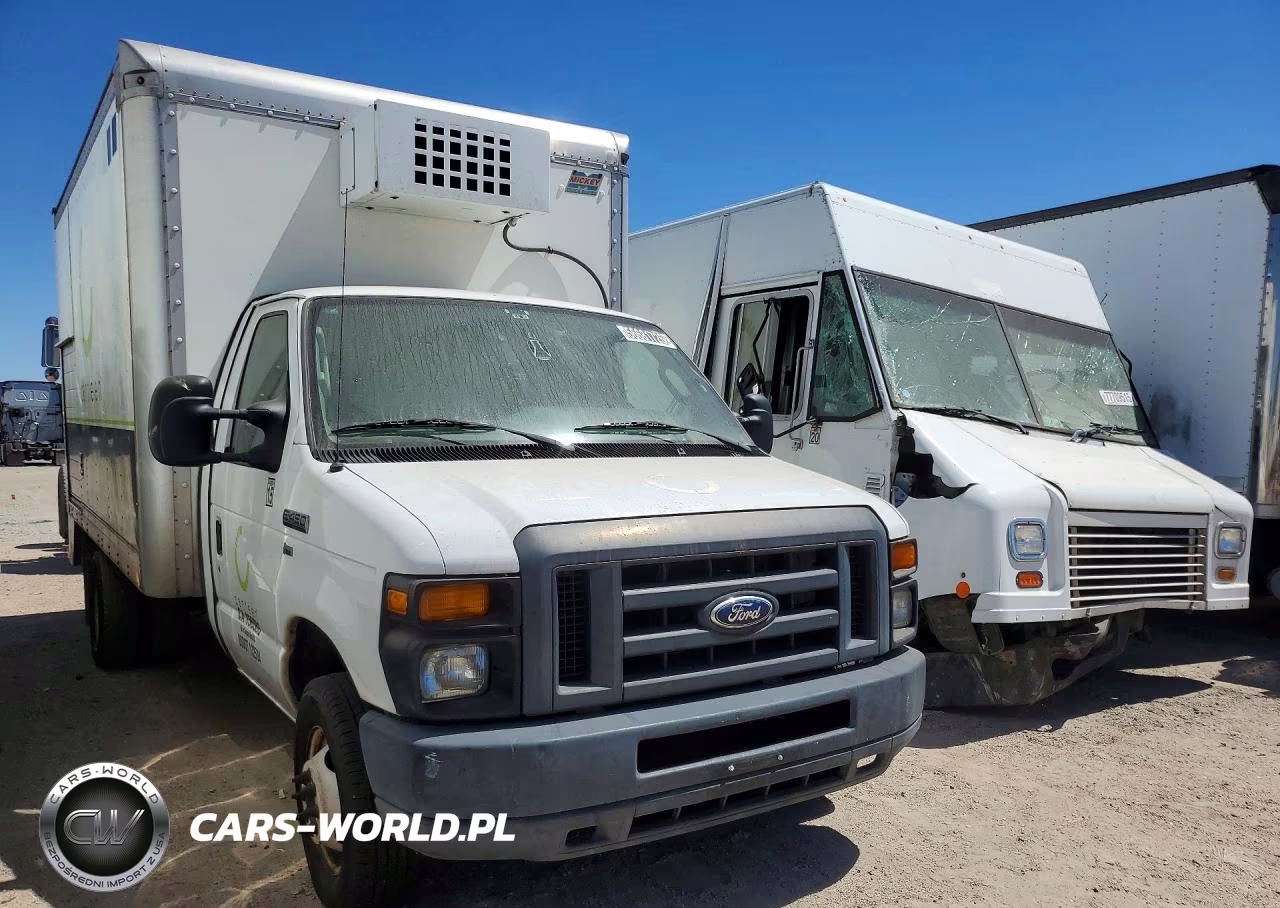 2014 Ford E450 Refrigerated Box Truck VIN:1FDWE4FL6EDA55858 - 4