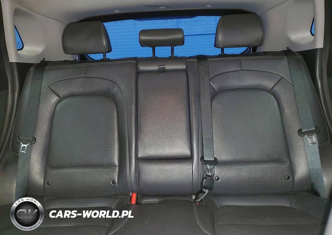 2021 Hyundai Kona Limited VIN:KM8K33A51MU632513 - 10
