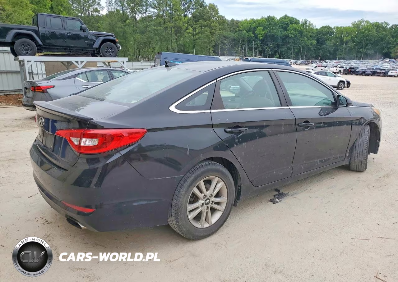2016 Hyundai Sonata Se VIN:5NPE24AF3GH412940 - 3