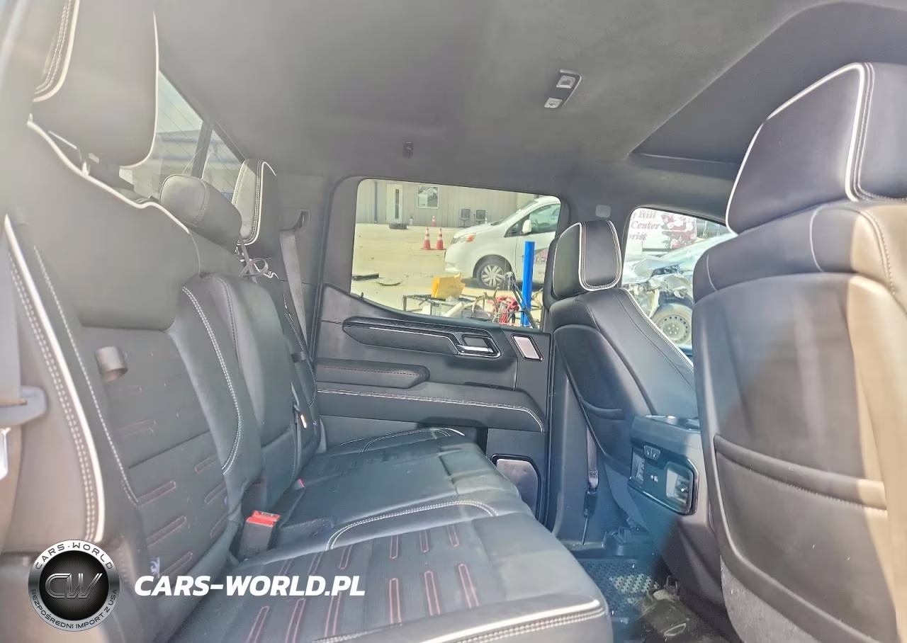 2023 GMC Sierra K1500 At4X VIN:3GTUUFEL5PG288227 - 10