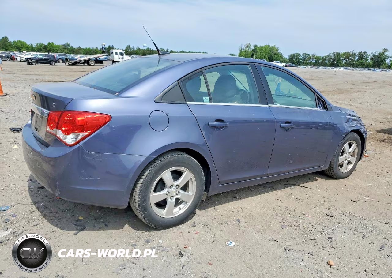 2014 Chevrolet Cruze Lt VIN:1G1PC5SB0E7296131 - 3