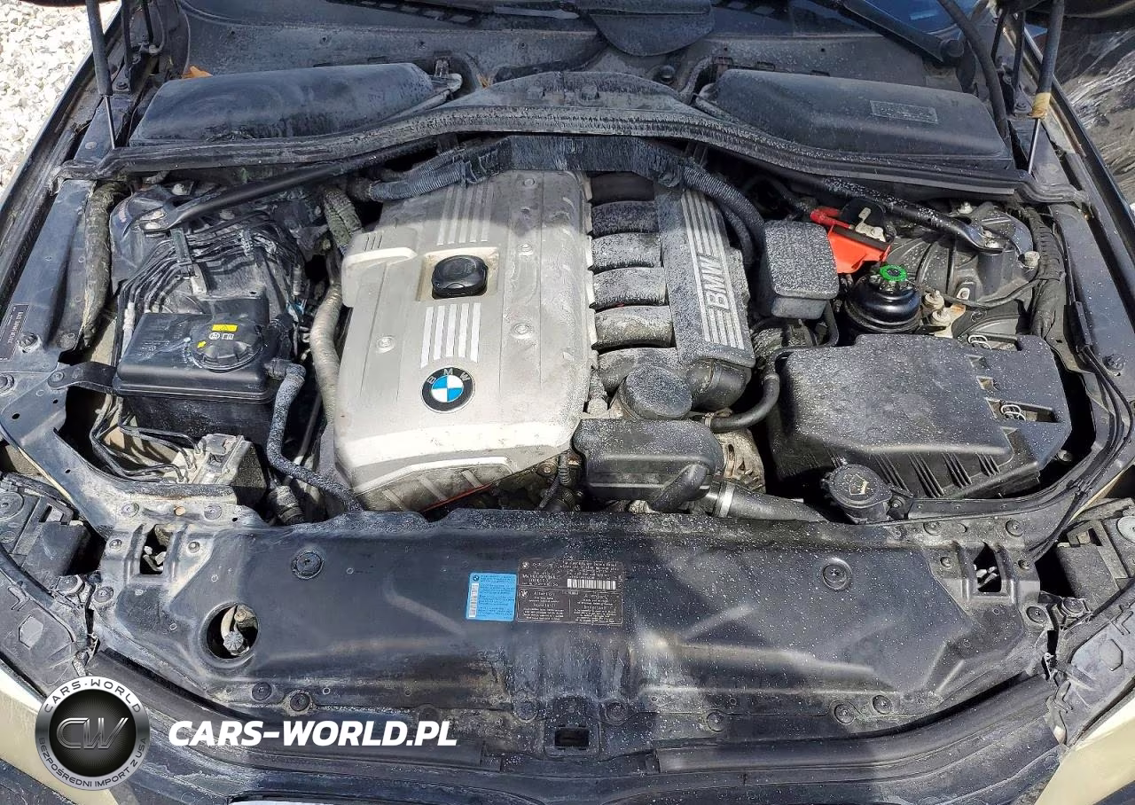 2007 BMW 530 Xi VIN:WBANF73587CY18098 - 11