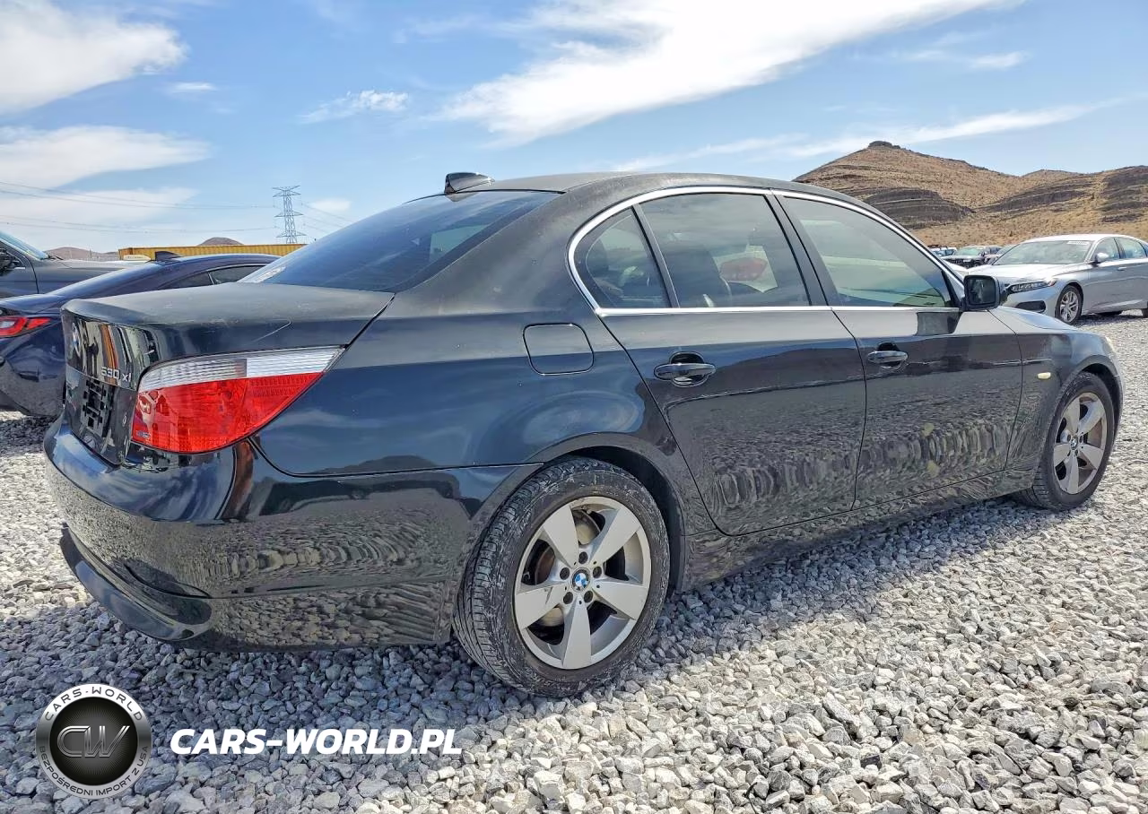 2007 BMW 530 Xi VIN:WBANF73587CY18098 - 3