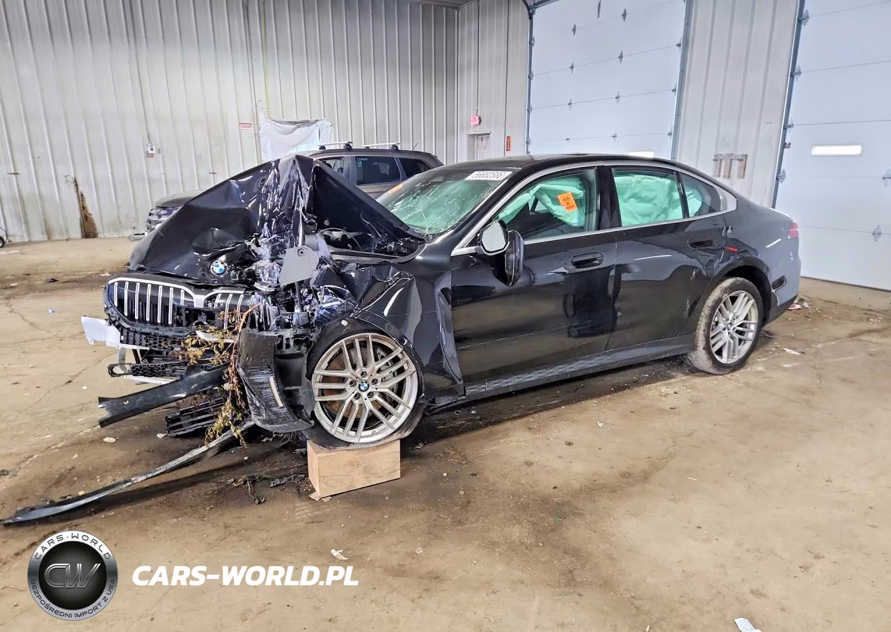 2024 BMW 540 Xi – zdjęcie 1 z 13