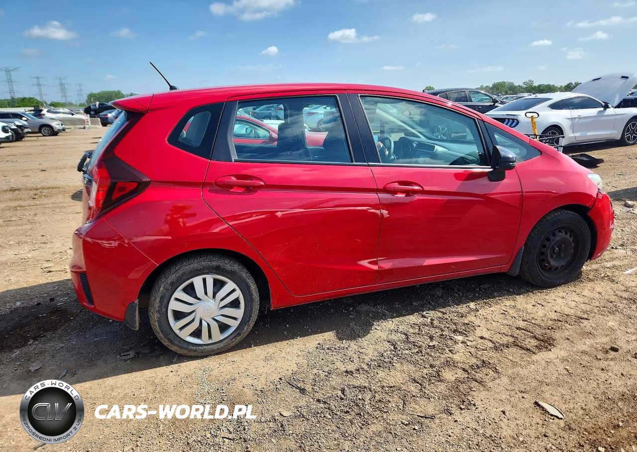2015 Honda Fit Lx VIN:3HGGK5H57FM740934 - 3