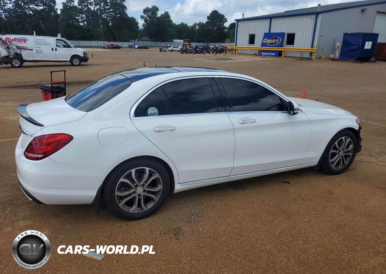 2016 Mercedes-Benz C VIN:55SWF4JB8GU140808 - 3