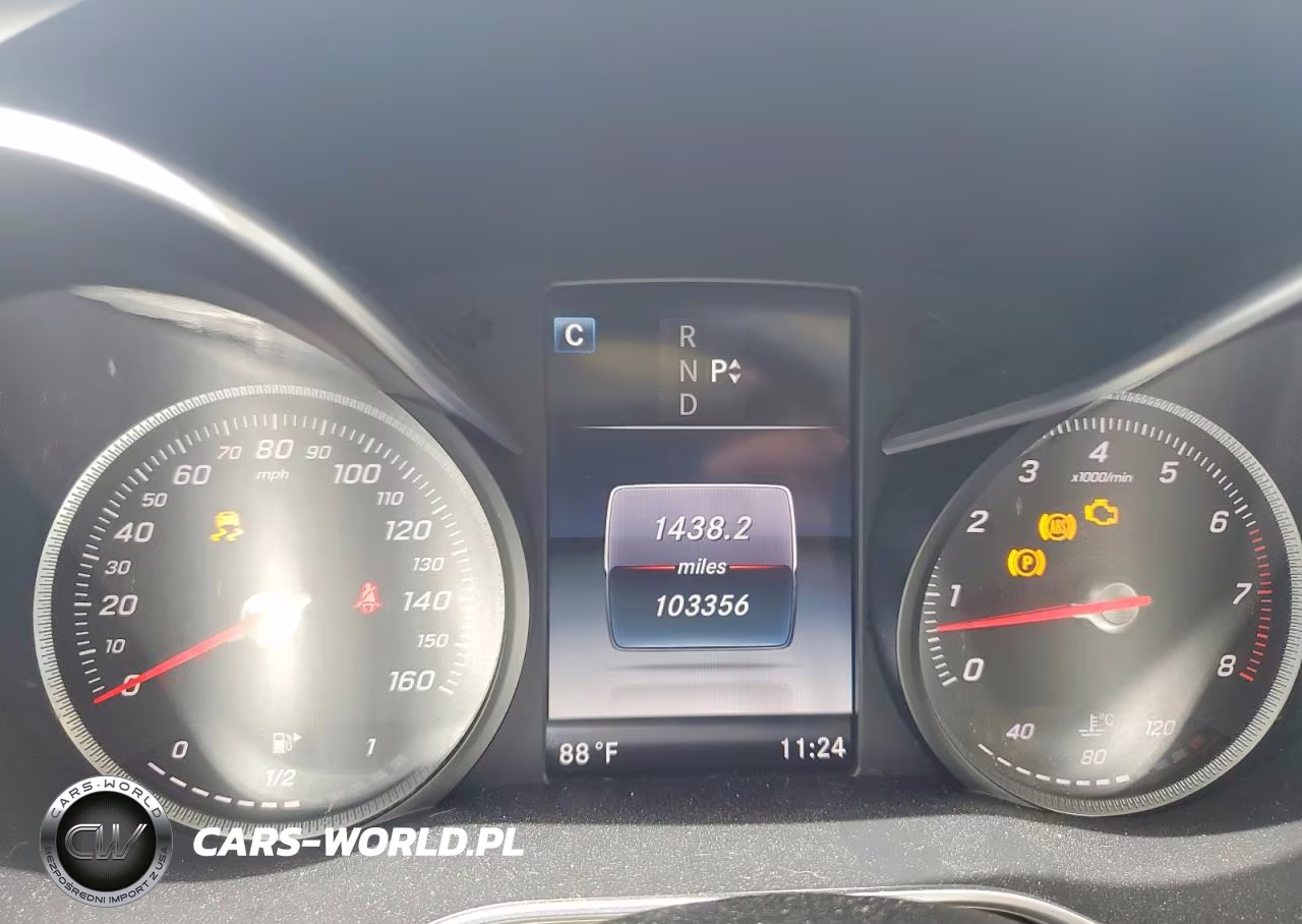 2016 Mercedes-Benz C VIN:55SWF4JB8GU140808 - 9