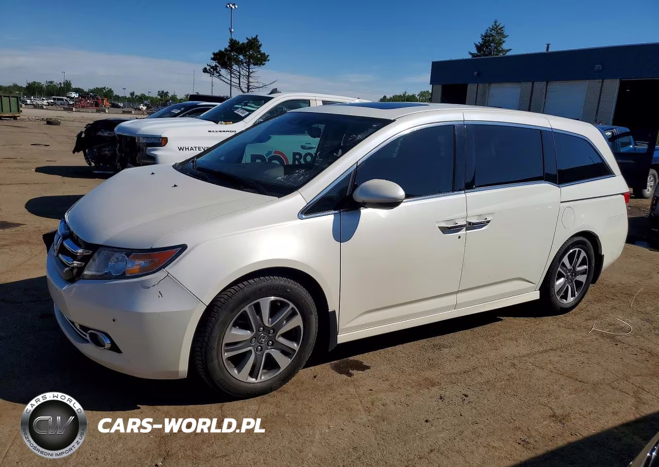 2015 Honda Odyssey Touring – zdjęcie 1 z 13
