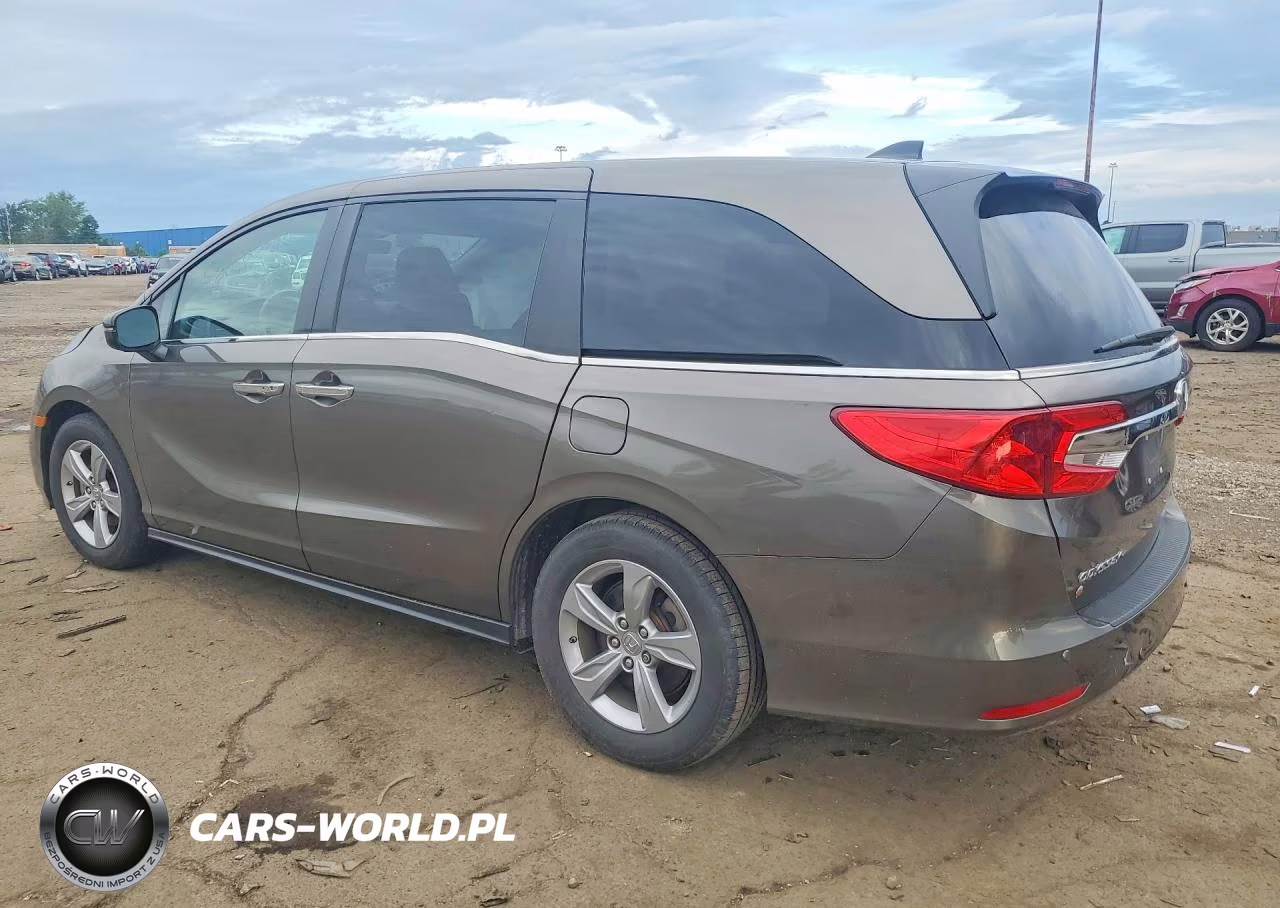 2018 Honda Odyssey Exl VIN:5FNRL6H72JB044796 - 2