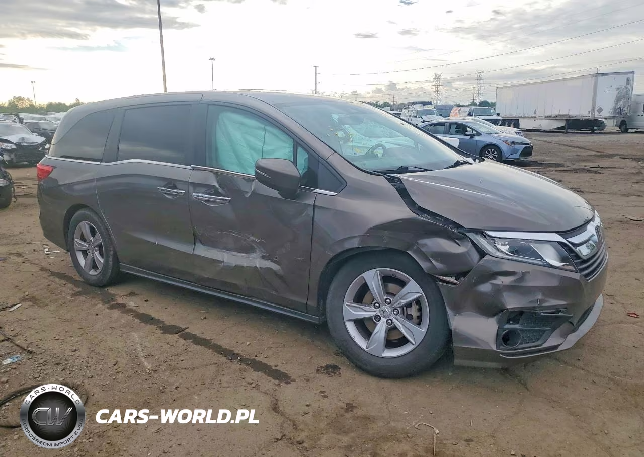 2018 Honda Odyssey Exl VIN:5FNRL6H72JB044796 - 4