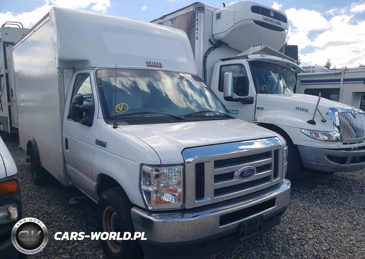 2022 Ford Econoline E350 Super Duty Cutaway Van VIN:1FDWE3FK7NDC34153 - 4