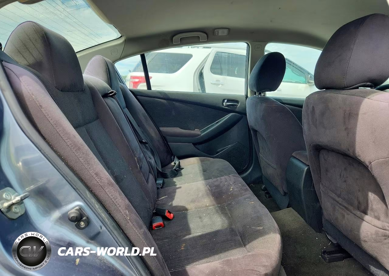 2011 Nissan Altima VIN:1N4AL2AP2BN448383 - 10