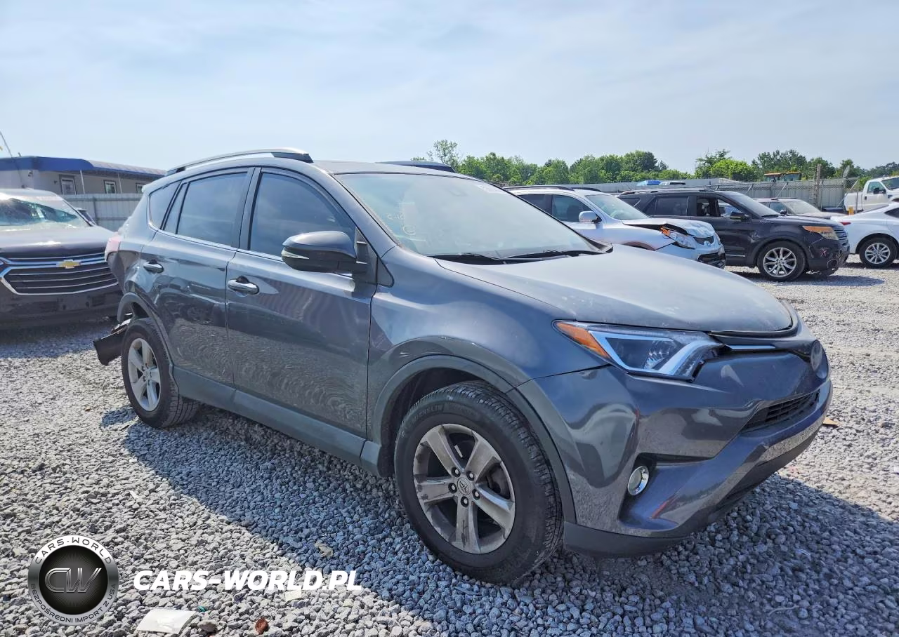 2017 Toyota Rav4 Xle VIN:JTMWFREV7HD099664 - 4