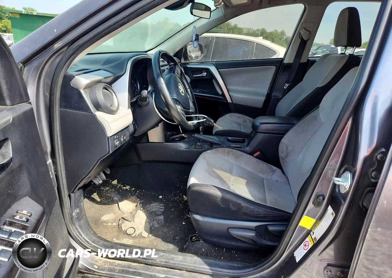 2017 Toyota Rav4 Xle VIN:JTMWFREV7HD099664 - 7
