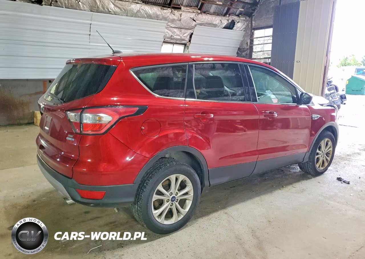 2017 Ford Escape Se VIN:1FMCU9GD3HUF00930 - 3