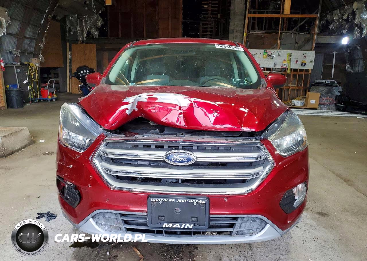2017 Ford Escape Se VIN:1FMCU9GD3HUF00930 - 5