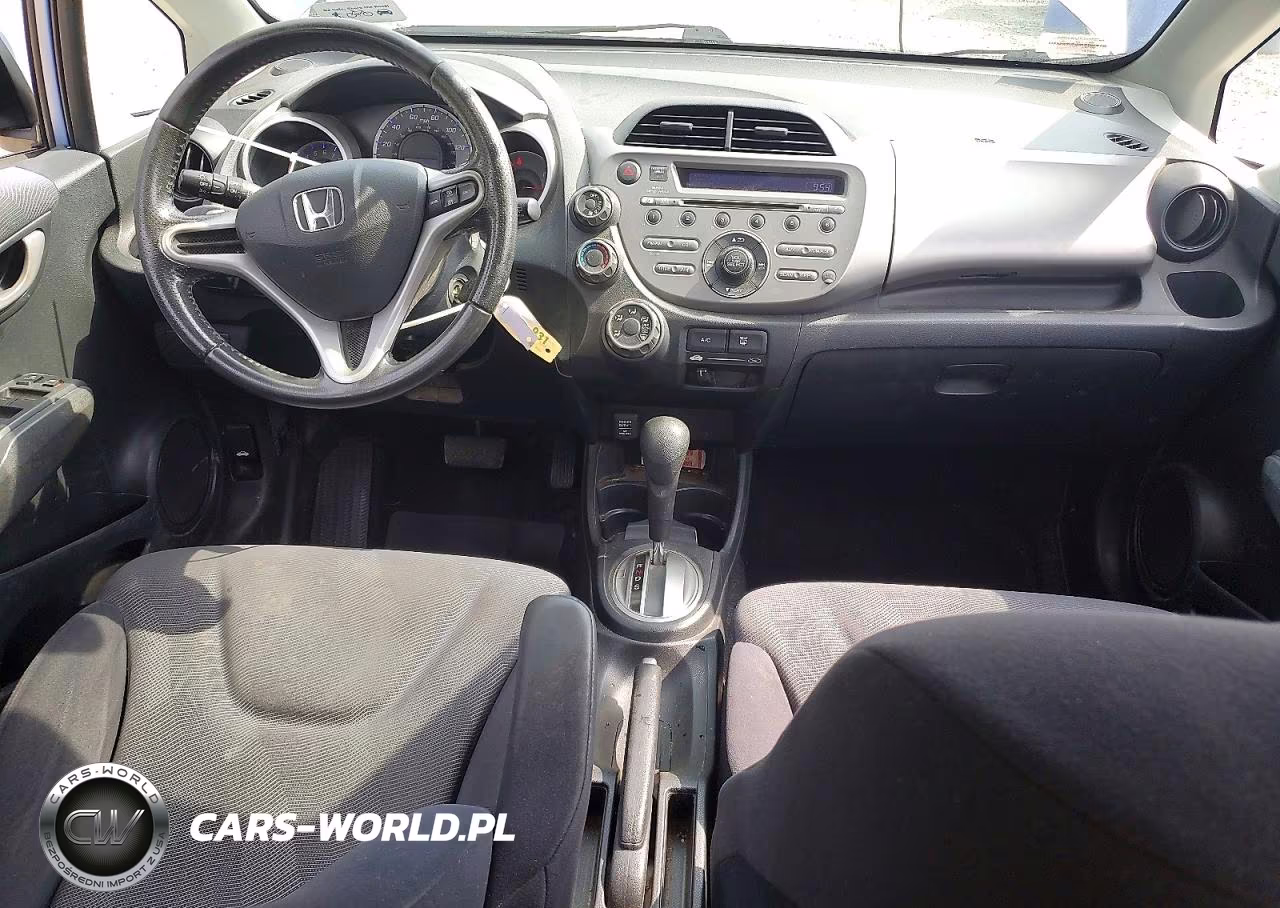 2010 Honda Fit Sport VIN:JHMGE8H40AC006918 - 8