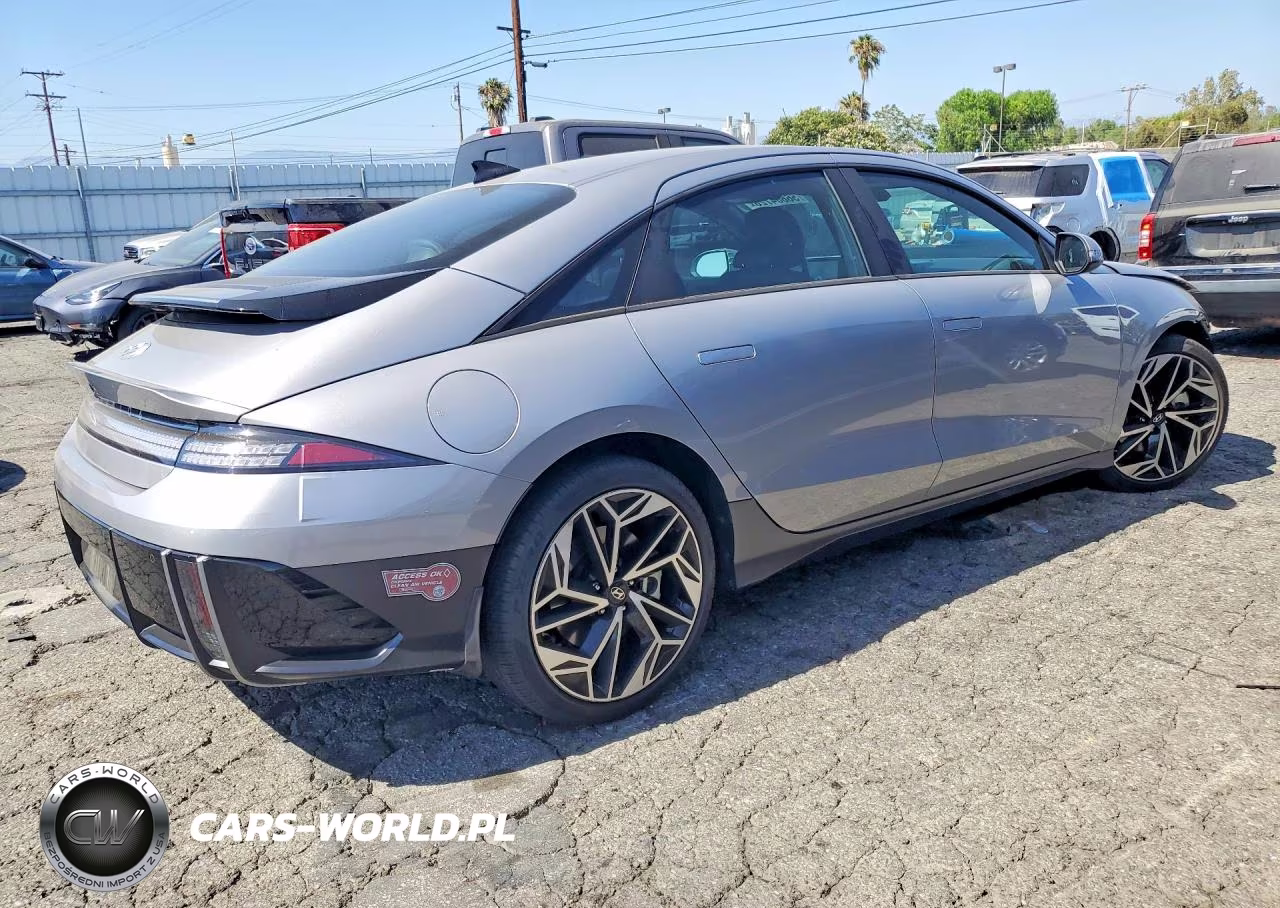 2023 Hyundai Ioniq 6 Sel VIN:KMHM34AAXPA053568 - 3