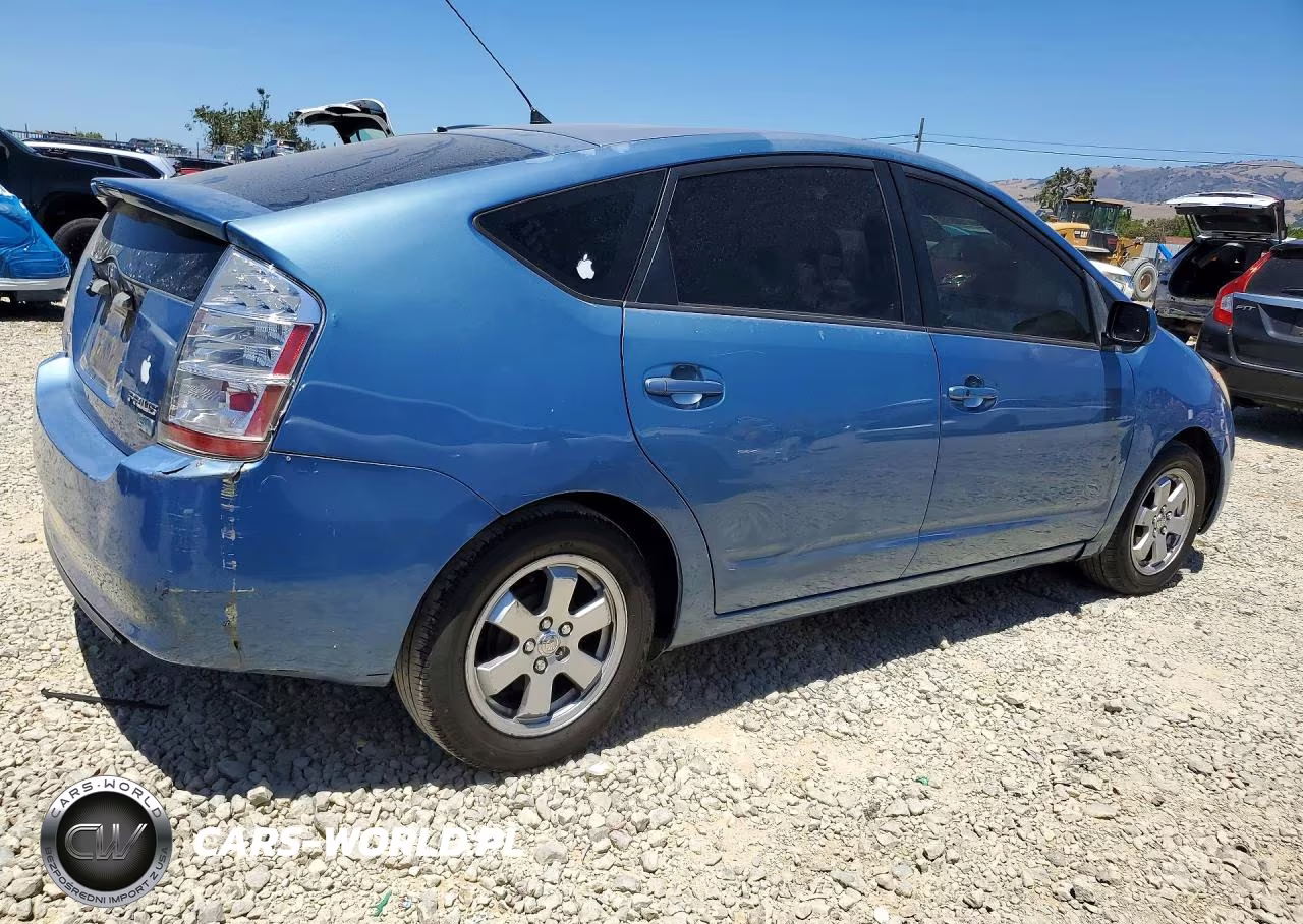 2005 Toyota Prius Base VIN:JTDKB20U153079816 - 3