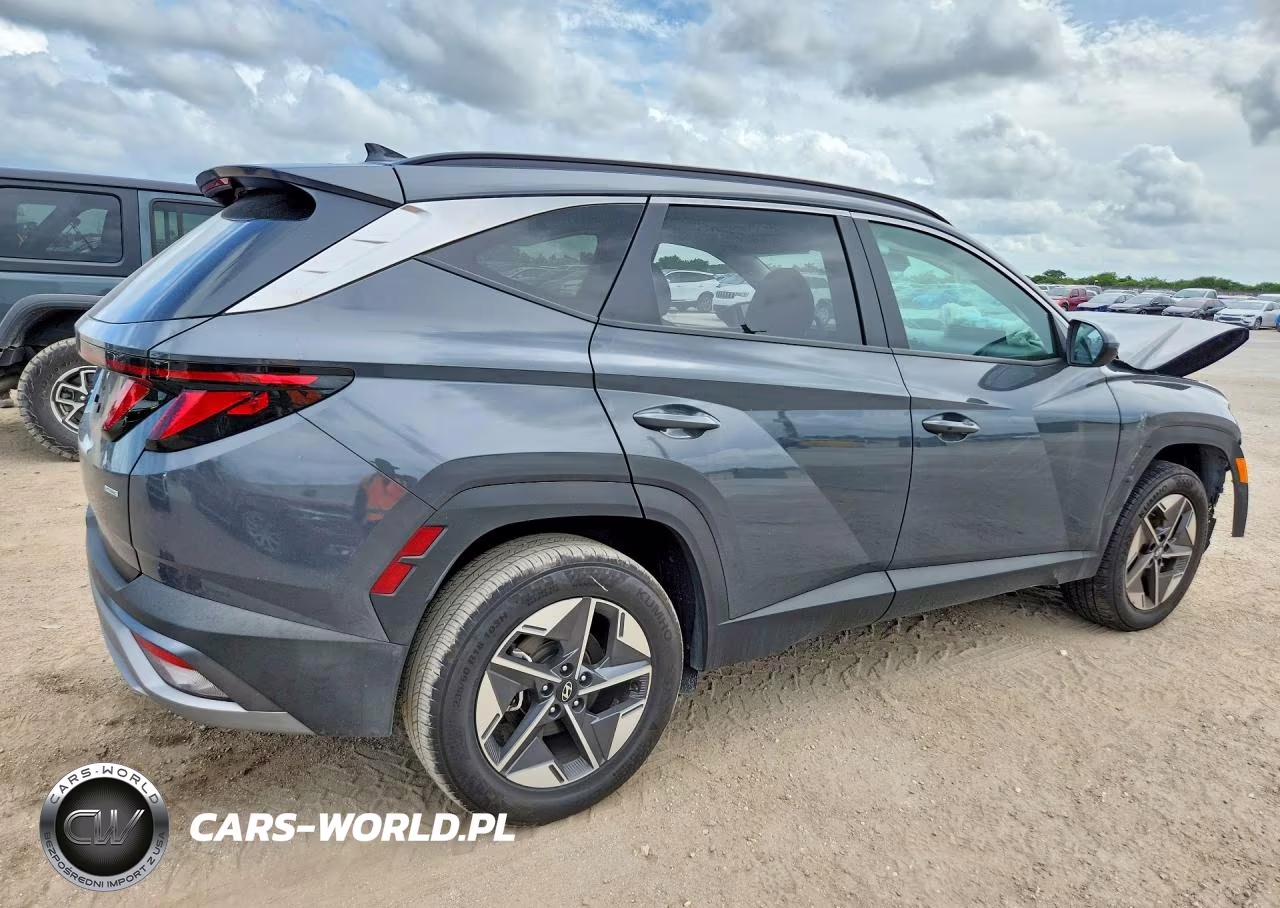 2026 Hyundai Tucson Sel VIN:5NMJBCDE8TH642542 - 3