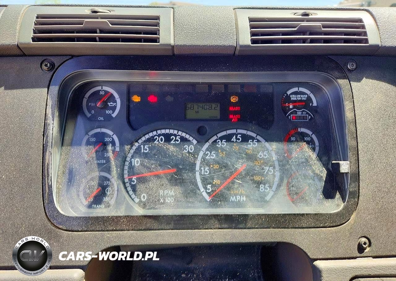 2013 Freightliner Cascadia Semi Truck VIN:1FUJGBDV8DSBW1400 - 8