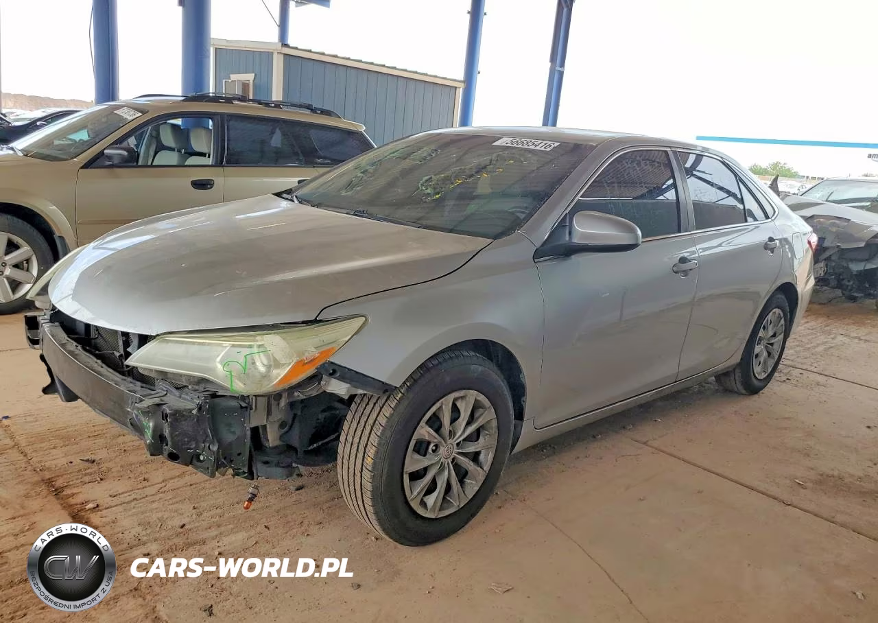 2015 Toyota Camry Le