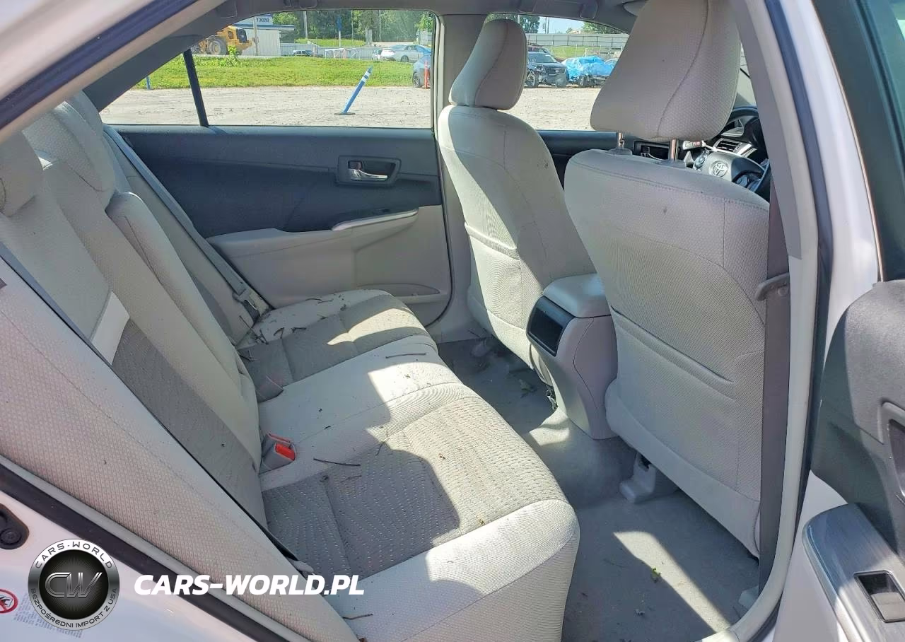 2014 Toyota Camry Hybrid Le VIN:4T1BD1FK9EU126624 - 10