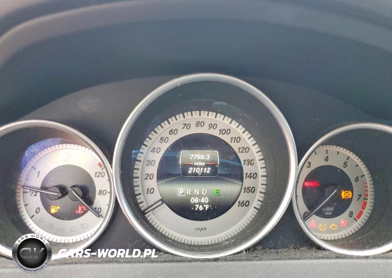 2015 Mercedes-Benz C 250 VIN:WDDGJ4HB5FG393993 - 9
