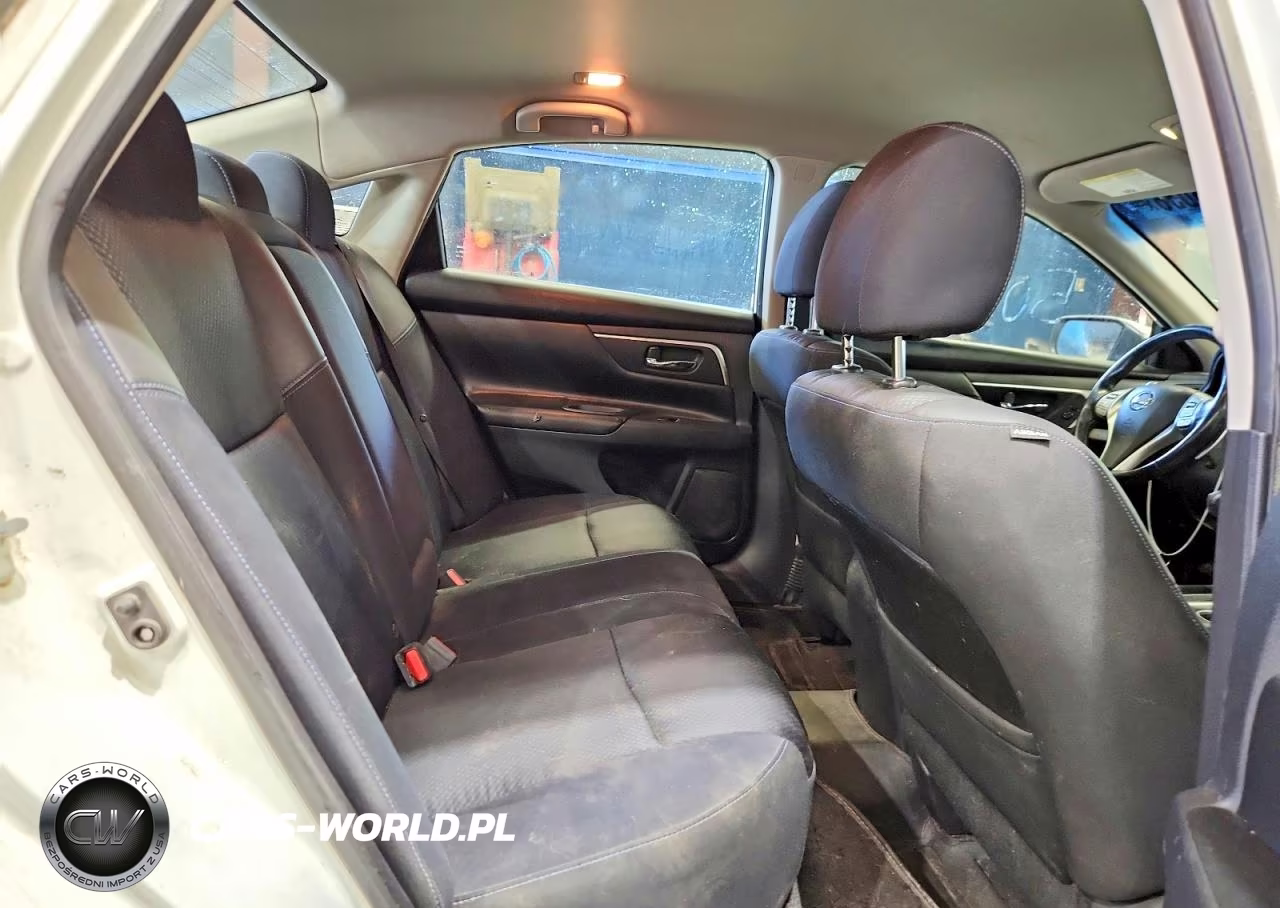 2016 Nissan Altima 2.5 Sr VIN:1N4AL3AP6GC197926 - 10