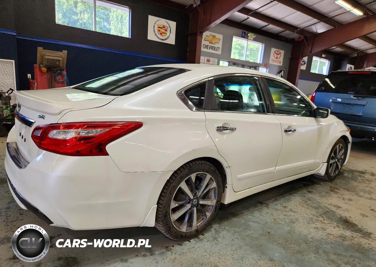 2016 Nissan Altima 2.5 Sr VIN:1N4AL3AP6GC197926 - 3