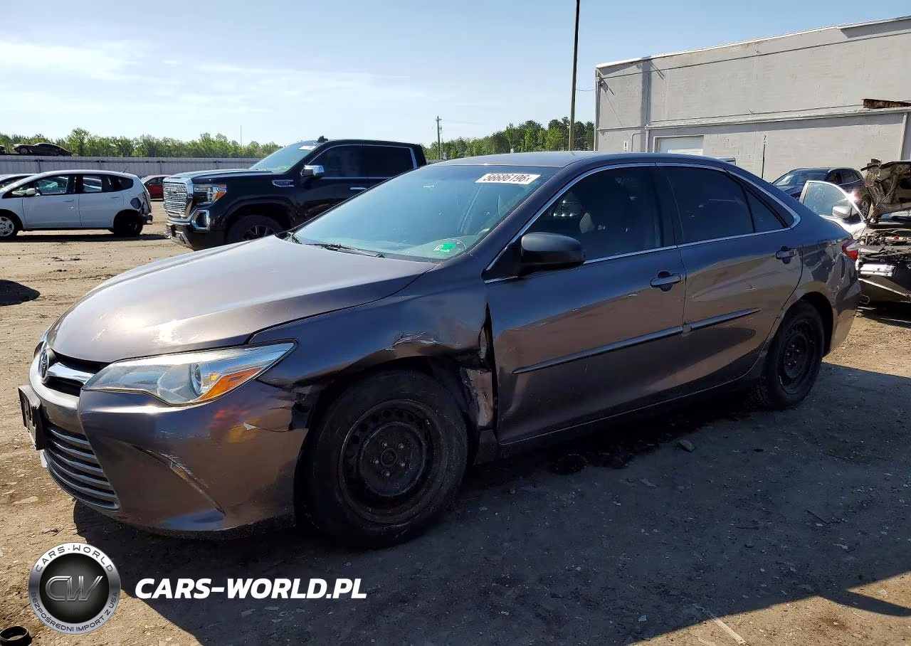 2016 Toyota Camry Le