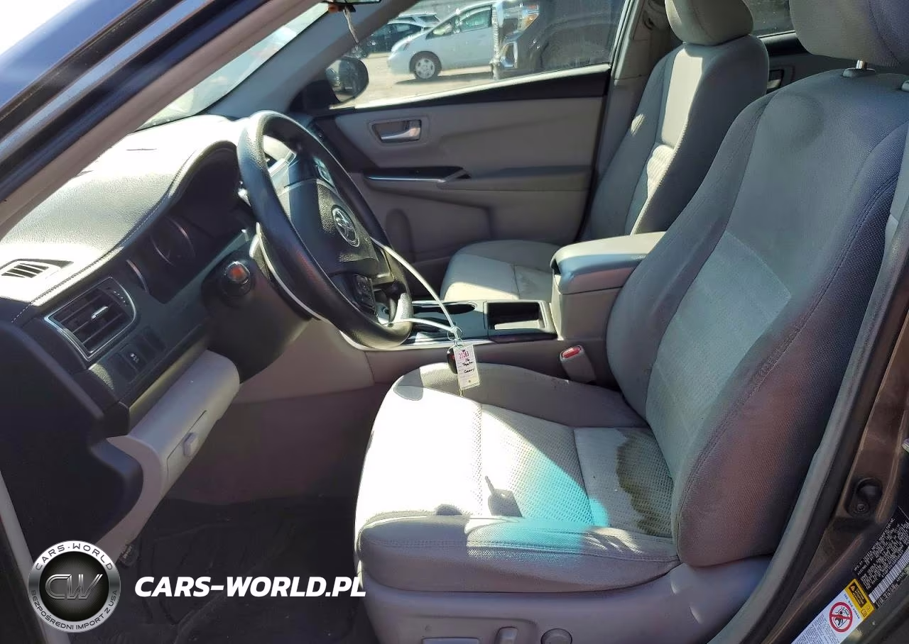2016 Toyota Camry Le VIN:4T4BF1FK4GR556631 - 7