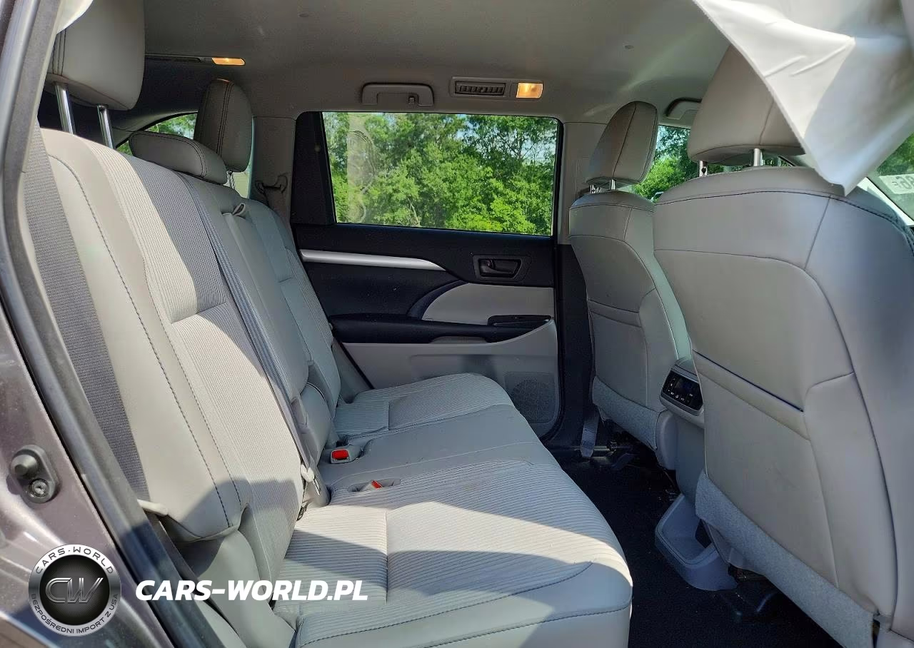 2017 Toyota Highlander Le Plus VIN:5TDZZRFH1HS218066 - 11