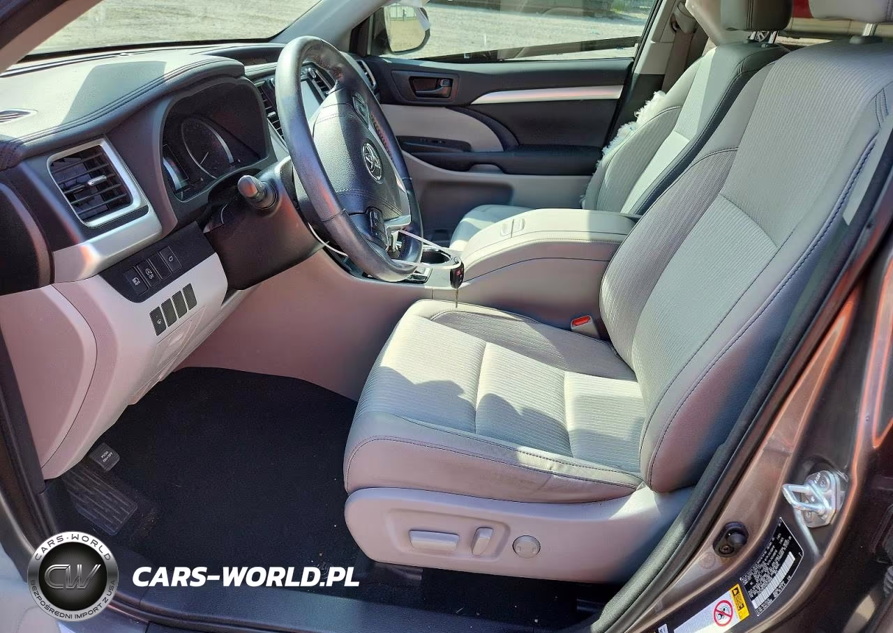 2017 Toyota Highlander Le Plus VIN:5TDZZRFH1HS218066 - 7