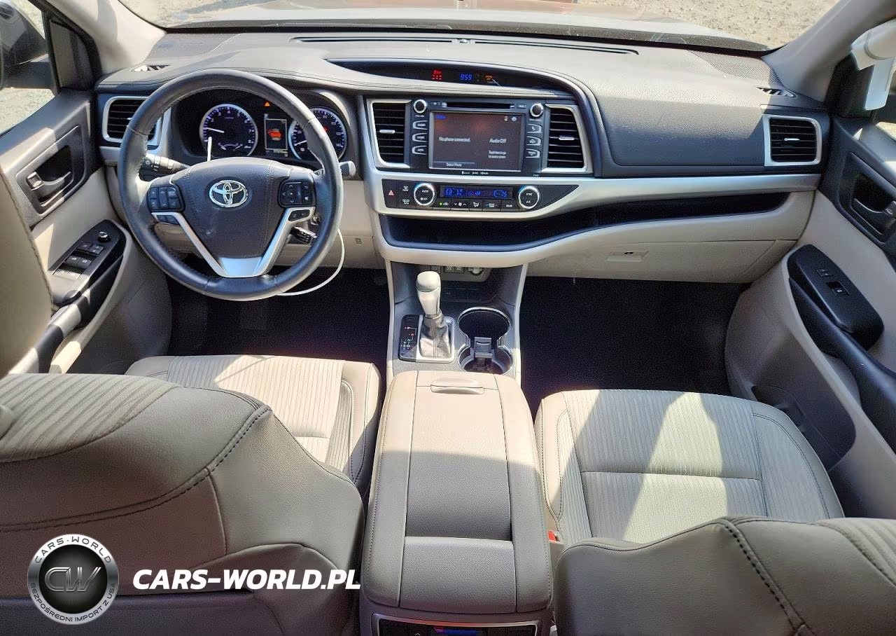 2017 Toyota Highlander Le Plus VIN:5TDZZRFH1HS218066 - 8