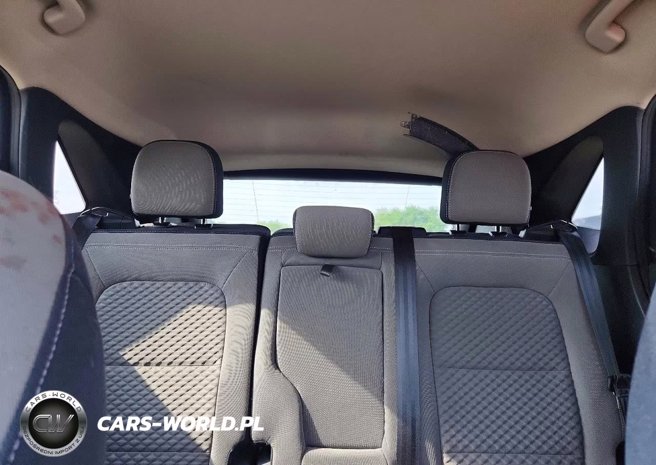 2020 Ford Escape Se VIN:1FMCU9G6XLUC08296 - 10