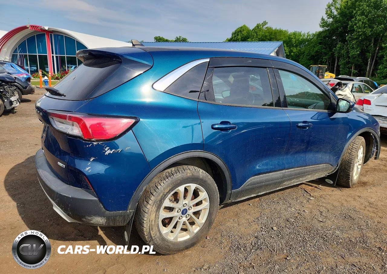 2020 Ford Escape Se VIN:1FMCU9G6XLUC08296 - 3