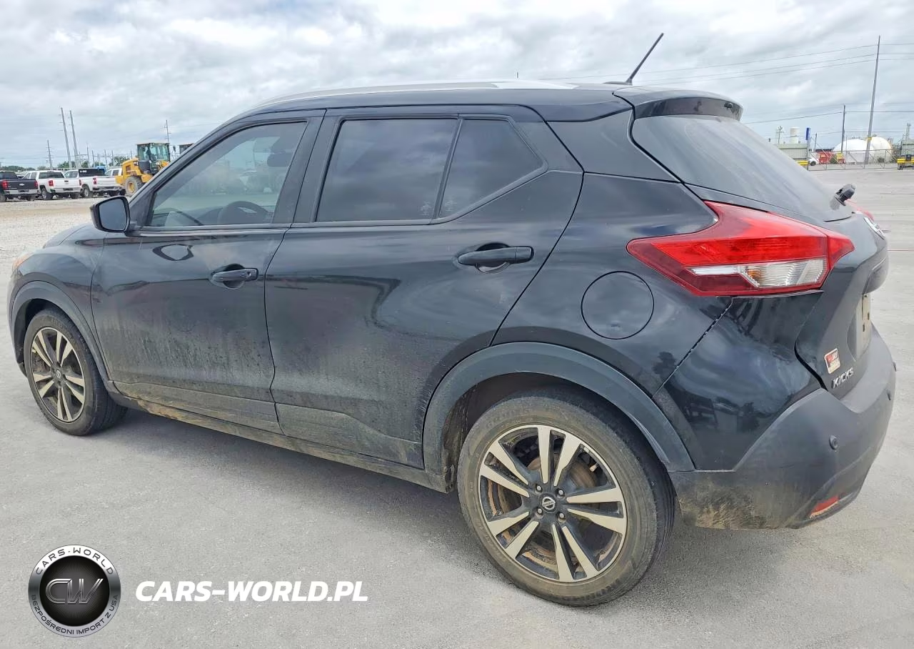 2020 Nissan Kicks Sv VIN:3N1CP5CV6LL527905 - 2
