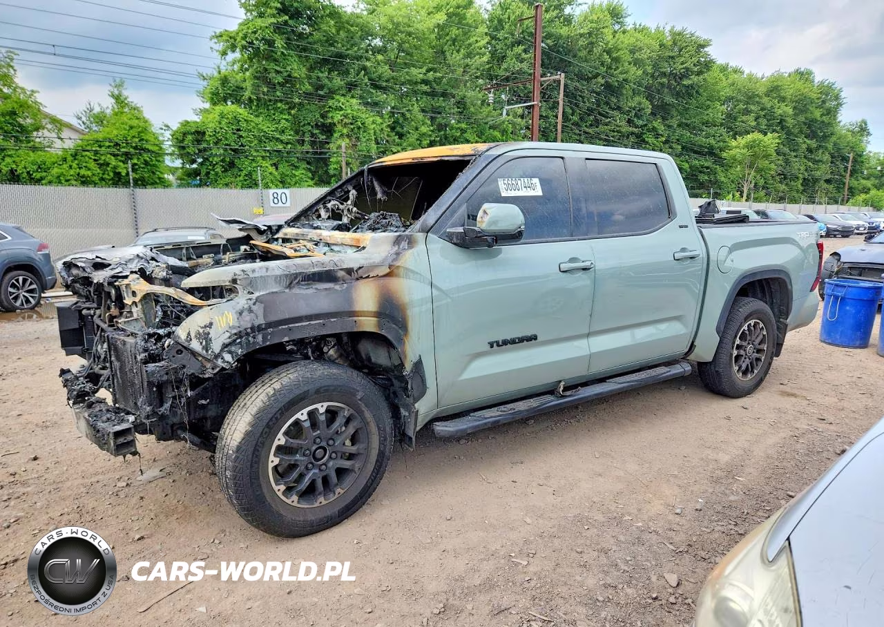2022 Toyota Tundra Sr5 – zdjęcie 1 z 12